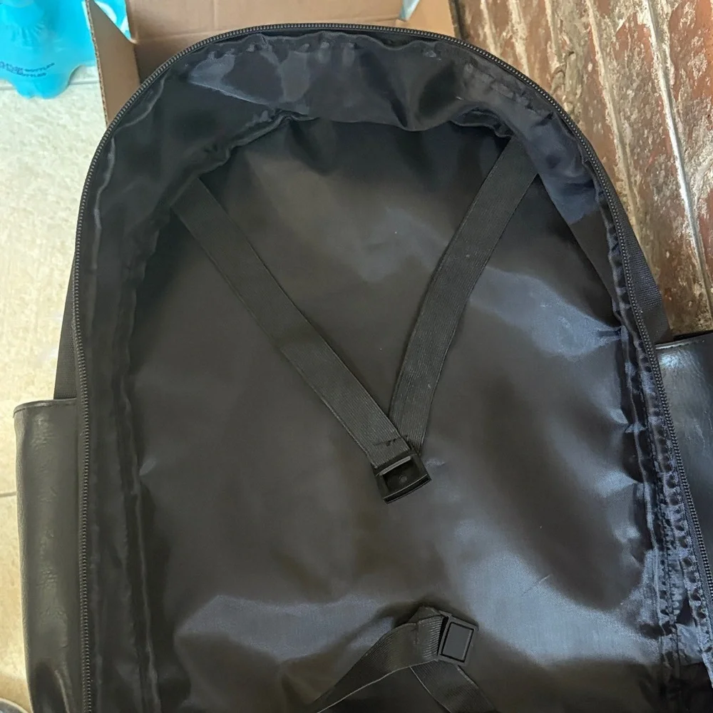 BEIS Black Backpack - Picture 6 of 12